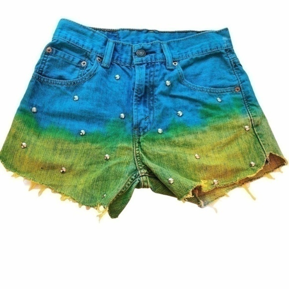 LEVIS Distressed Hand Dyed Shorts Size 25
